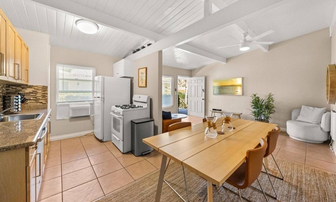 West Beach Apartment | Los Aguajes