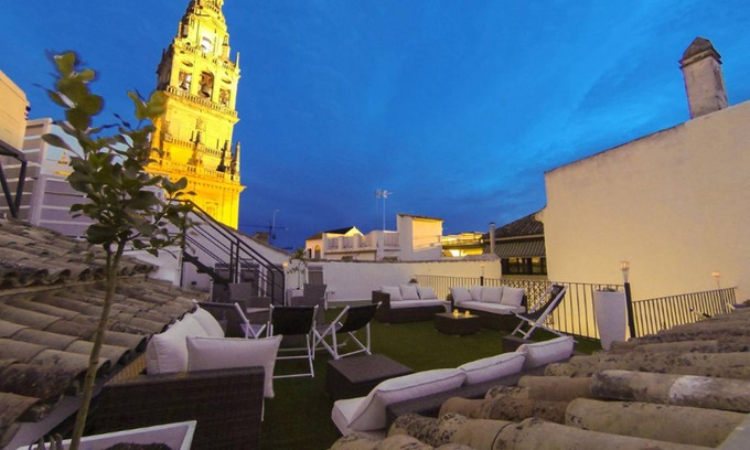 La Catedral Hotel | Los Patios Hotel