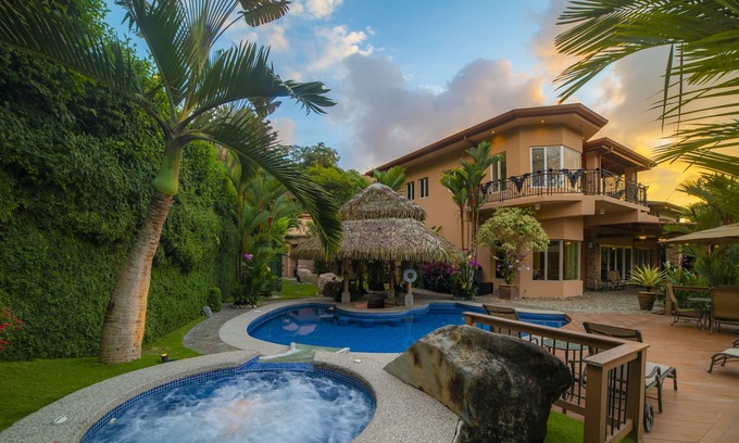 Jaco House | Los Suenos Casa Oasis 5 bdr Private Pool