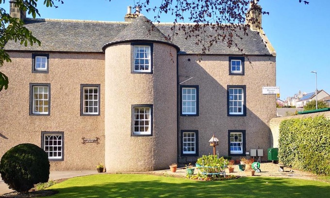 Lossiemouth Bed & Breakfast | Lossiemouth House