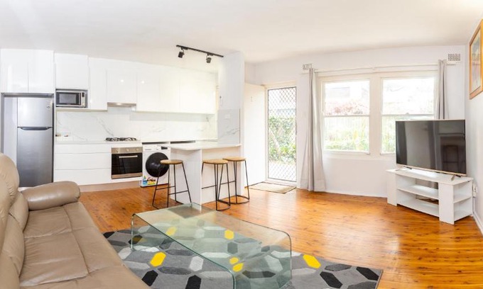 Manly Apartment | Lotus Stay Manly - Apartment 31A