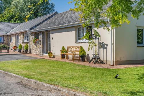 Llantwit Major House | Lougher-Moor