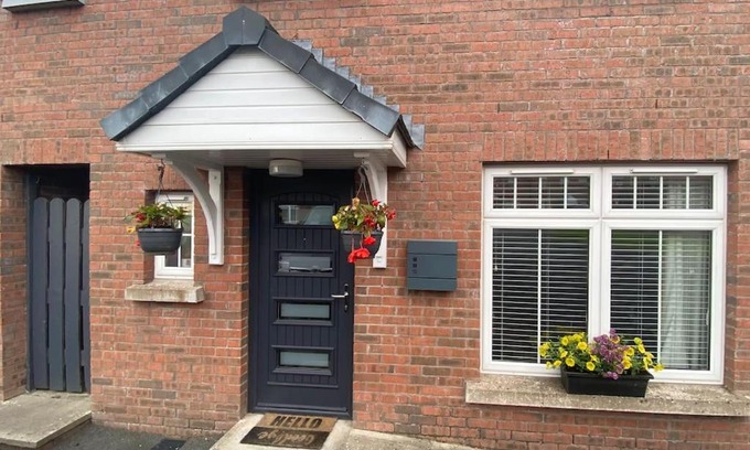 Omagh House | Loughview Gardens - family friendly