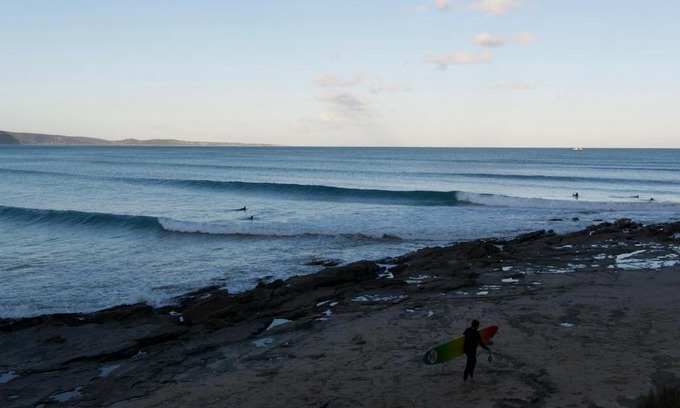 Lorne House | Loutit Views