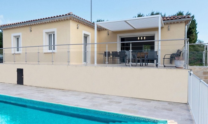 Saint-Sauveur-de-Cruzieres House | Lovely villa in Saint-Sauveur-de-Cruzières with private pool