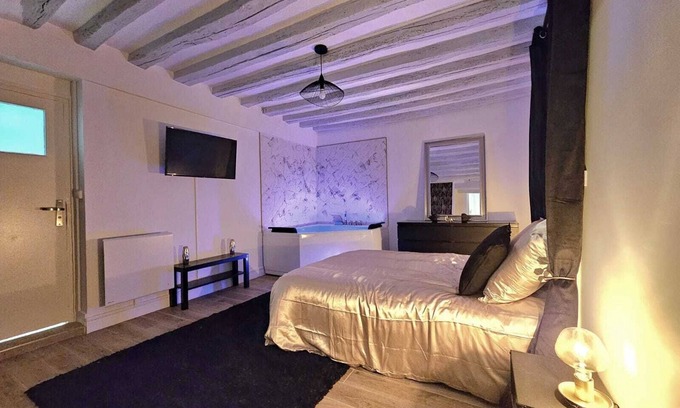 Nemours Apartment | Love Escape Centre Ville de Nemours