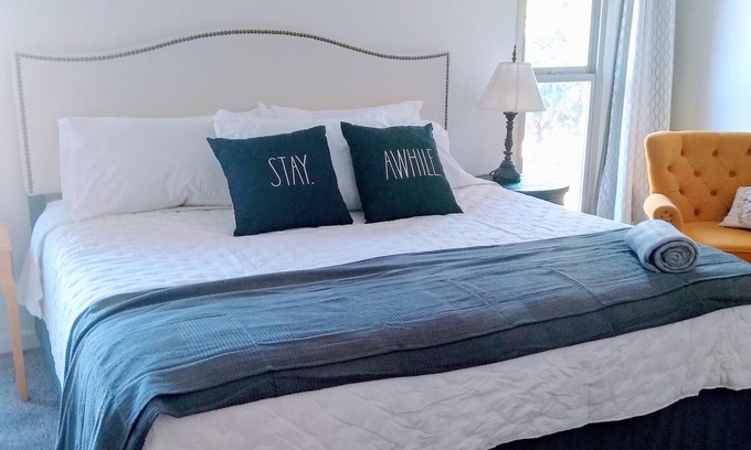Sun City House | Love Your Sun City Vacation in this Gorgeously Updated Home!