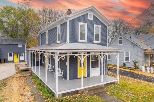 Loveland House | Loveland Landing