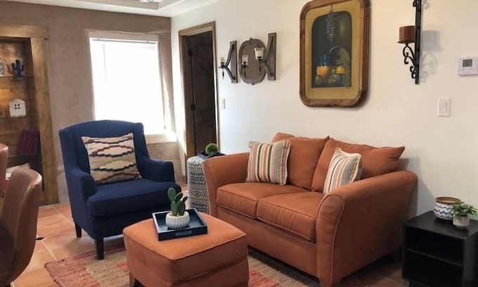 Mesilla House | Lovely 1-Bedroom Adobe Escape