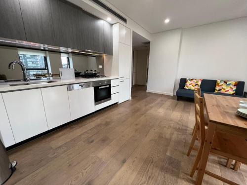 Waterloo Apartment | Lovely 1 Bedroom apt in Waterloo