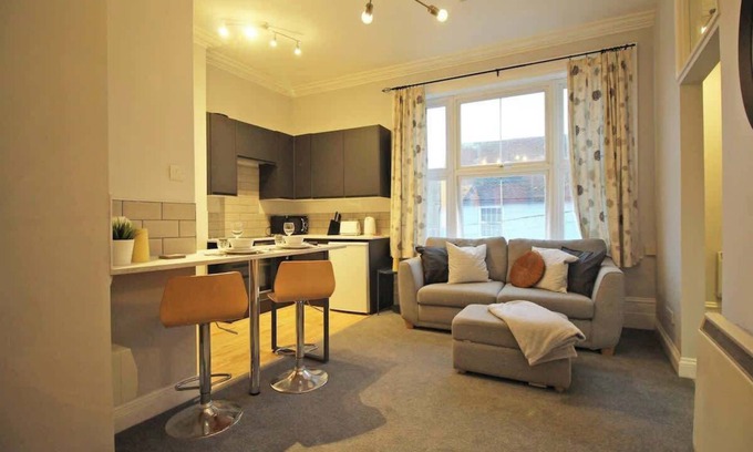 Ely Apartment | Lovely 1 Bedserviced apartment in Cambridgeshire
