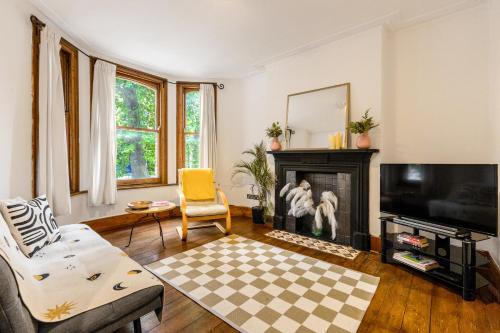 Town Apartment | Lovely 1BR Flat 5min Tube in the Heart of Fulham