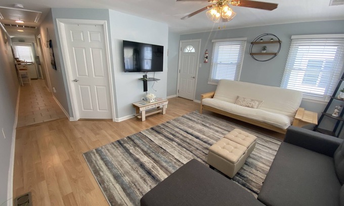 Manasquan Condo | Lovely 2 bdrm condo with private beach access nLooking for Winter renter.
