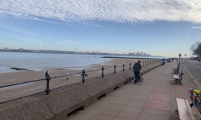 Wallasey Apartment | Lovely 2-bed Apartment in Wallasey, Sleeps 4