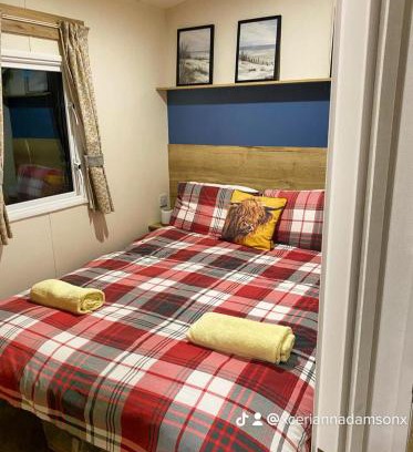 Llanasa Ski Chalet | Lovely 2-Bed Chalet in Prestatyn