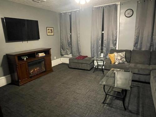 Canisteo Apartment | Lovely 2 bedroom apartment downtown Canisteo