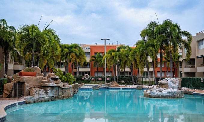 Cabo Rojo Apartment | Lovely 2-bedroom condo with AC, WiFi in beautiful Combate, Cabo Rojo