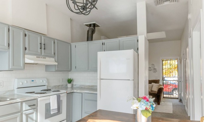 Baker House | Lovely 2-bedroom house in Baker