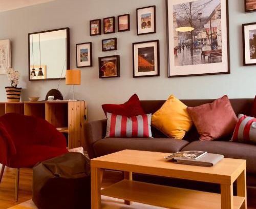 Bath House | Lovely 2 bedroom house in Bath with private parking garden WiFi & easy access to city centre