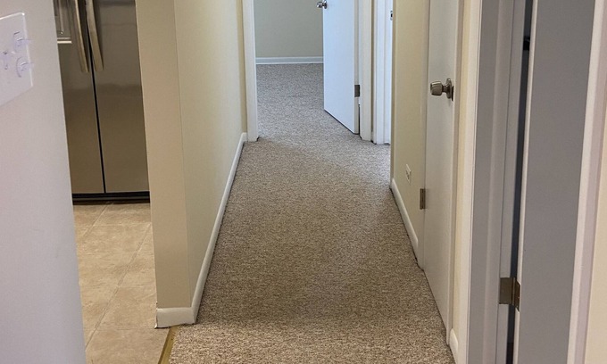 Grayslake Apartment | Lovely 2 Bedroom on the Lake