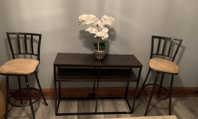 Hough Condo | Lovely 3 BR, 2 Bath spacious condo