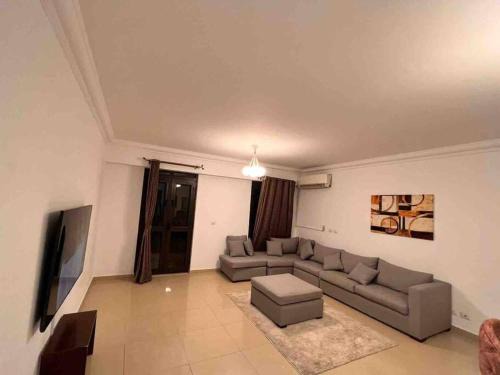 Madinaty Apartment | Lovely 3-BR Hotel Apt in Madinaty Garden view