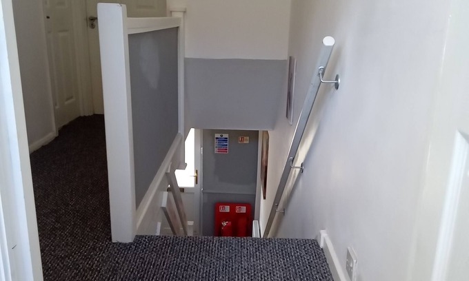Chatham House | Lovely 4-bedroom house with WiFi in charming Chatham