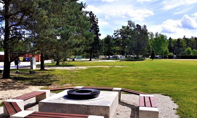 Hradec Kralove House | Lovely apartment in villa for 4 people with WIFI, A/C, TV, patio, pets allowed and parking