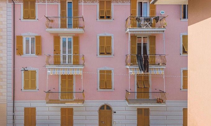 Riva Trigoso Apartment | Lovely apartment for 4 people with WIFI, TV, balcony and parking