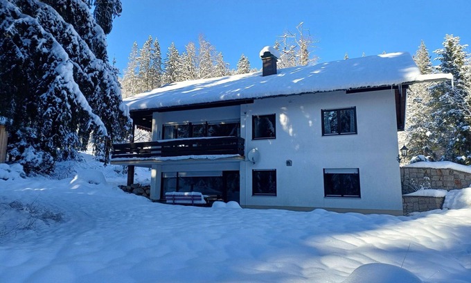 Blasiwald Apartment | Lovely apartment for 2 people with WIFI, TV, terrace and parking
