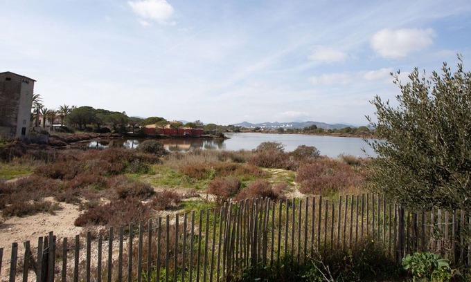 Toulon - Hyeres Apartment | Lovely apartment for 2 people with WIFI, A/C, TV and terrace