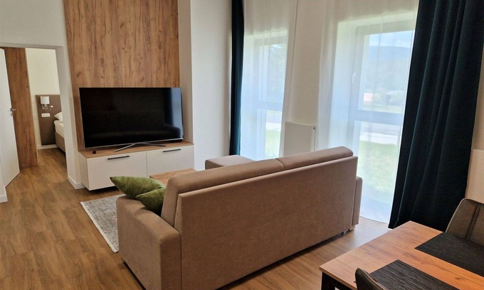 Svinna Apartment | Lovely apartment for 4 guests with WIFI, TV and parking