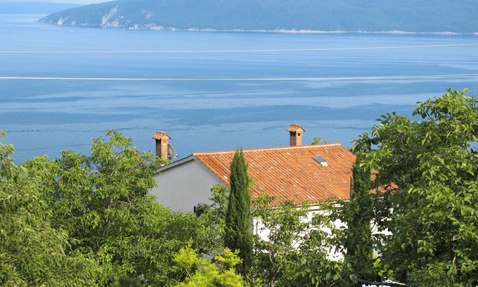 Mosenice Apartment | Lovely apartment for 4 people with WIFI, TV, terrace and parking