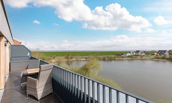 Nordstrand Apartment | Lovely apartment for 4 people with WIFI, TV, terrace and parking