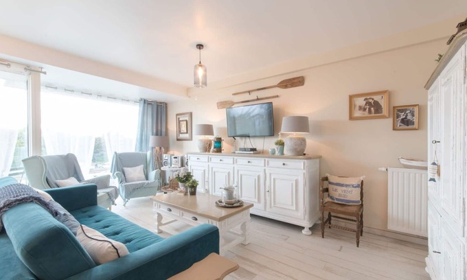 Klemskerke Apartment | Lovely apartment for 4 people with WIFI, TV, balcony and parking