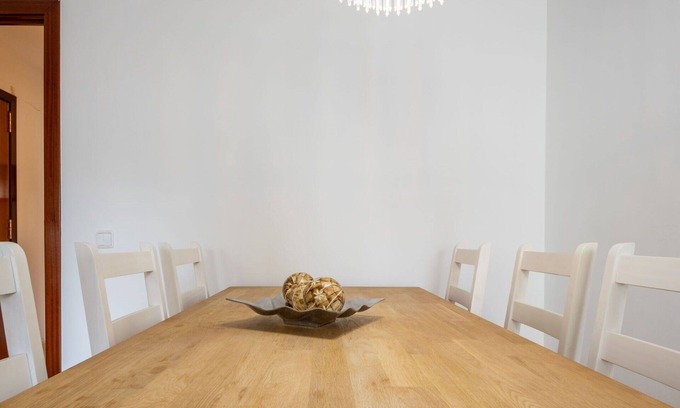 Segur de Calafell Apartment | Lovely apartment for 6 people with WIFI, A/C, TV and balcony
