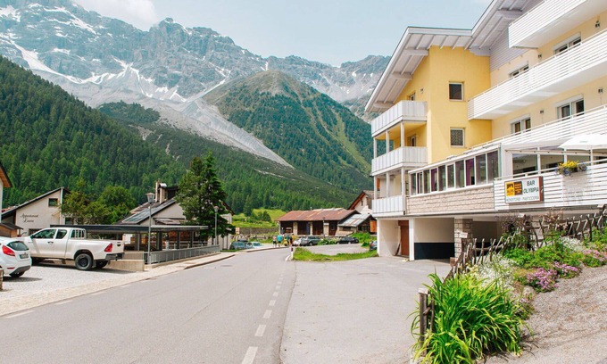 Solda Apartment | Lovely apartment for 6 guests with WIFI, TV, terrace, pets allowed, panoramic view and parking