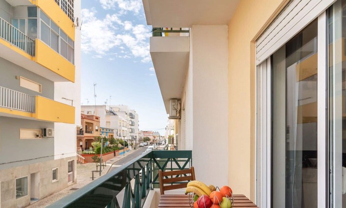 Vila Real Santo Antonio Apartment | Lovely apartment for 4 guests with WIFI, A/C, TV and terrace