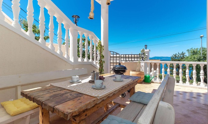 Klanfari Apartment | Lovely apartment in Dramalj