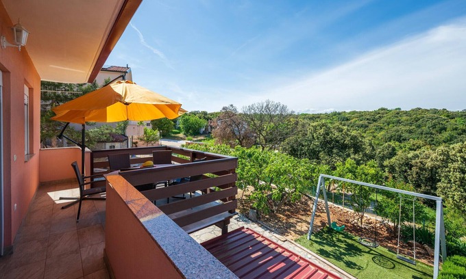 Kavran Apartment | Lovely apartment in Kavran with WiFi