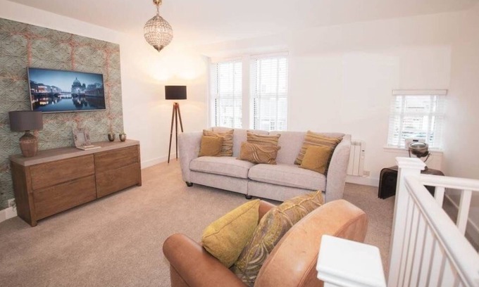 Morebattle Apartment | Lovely apartment located in the heart of Morebattle, Kelso