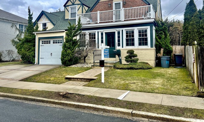 Lido Beach Cottage | Lovely Beachside Cottage in Lido Dunes