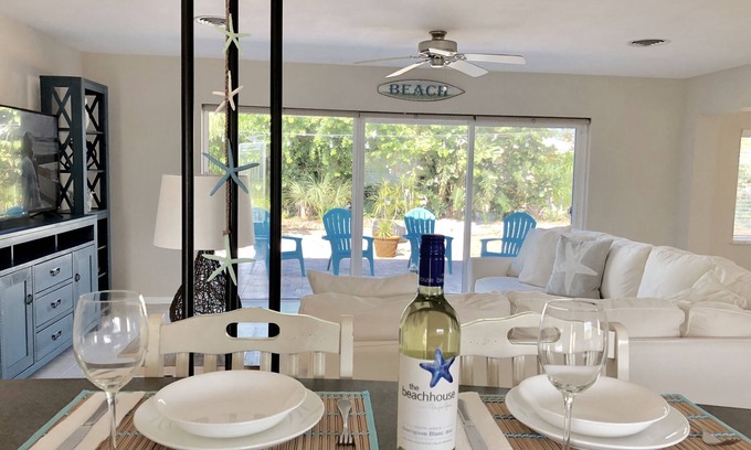 Belleair Beach House | Lovely Belleair Beach Home.Only One Block To The Beach !