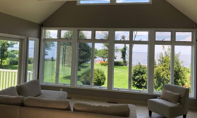 Stevensville House | Lovely Chesapeake bay home, on the bay with beautiful sunsets