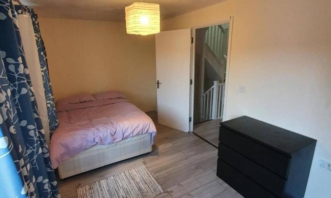 Bermondsey House | Lovely, Cosy House Easy Reach to Central London
