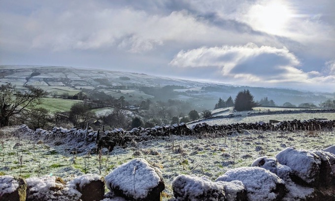 Upper Hulme Cottage | Lovely cottage at The Roaches in the Peak District National Park