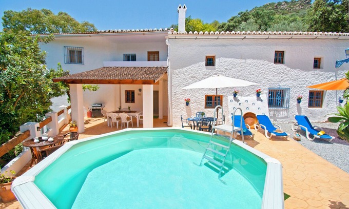 Comares Villa | Lovely country house near Comares (6p). RELAX, ENJOY AND DISCONNECT.