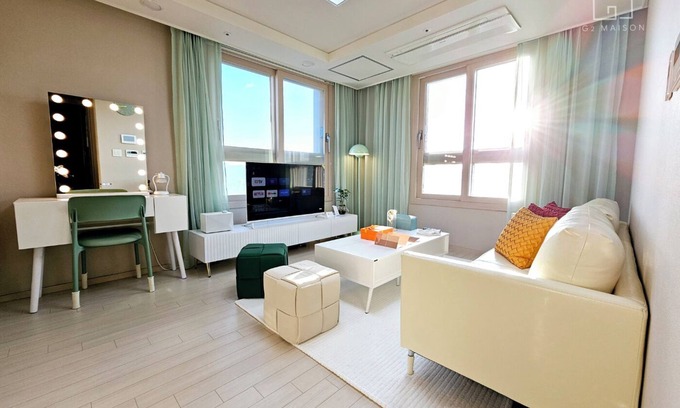 Yeoksam Apartment | lovely cozy apartment&extraordinary space of Seoul Gangnam [min 30day stay only]