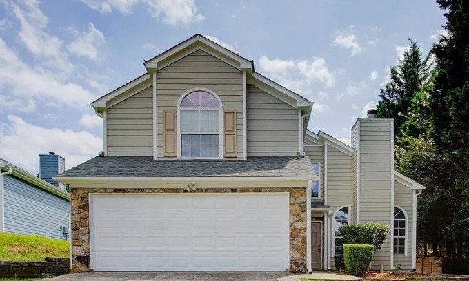 Smyrna House | Lovely Family Home