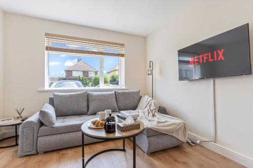 Redhill Apartment | Lovely flat near Gatwick Airport
